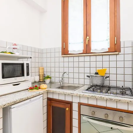 Charming&modern One-bedroom In Lejlighed *